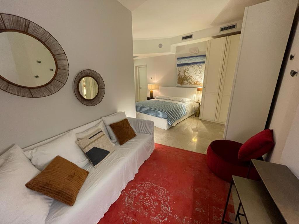 Resort Cala La Luna Фавиняна Екстериор снимка